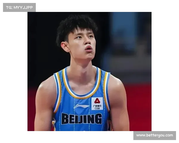 曾凡博无缘男篮亚洲杯引发讨论 专家呼吁主动培养年轻球员为核心 曾凡博无缘男篮亚洲杯引发讨论 专家呼吁主动培养年轻球员为核心